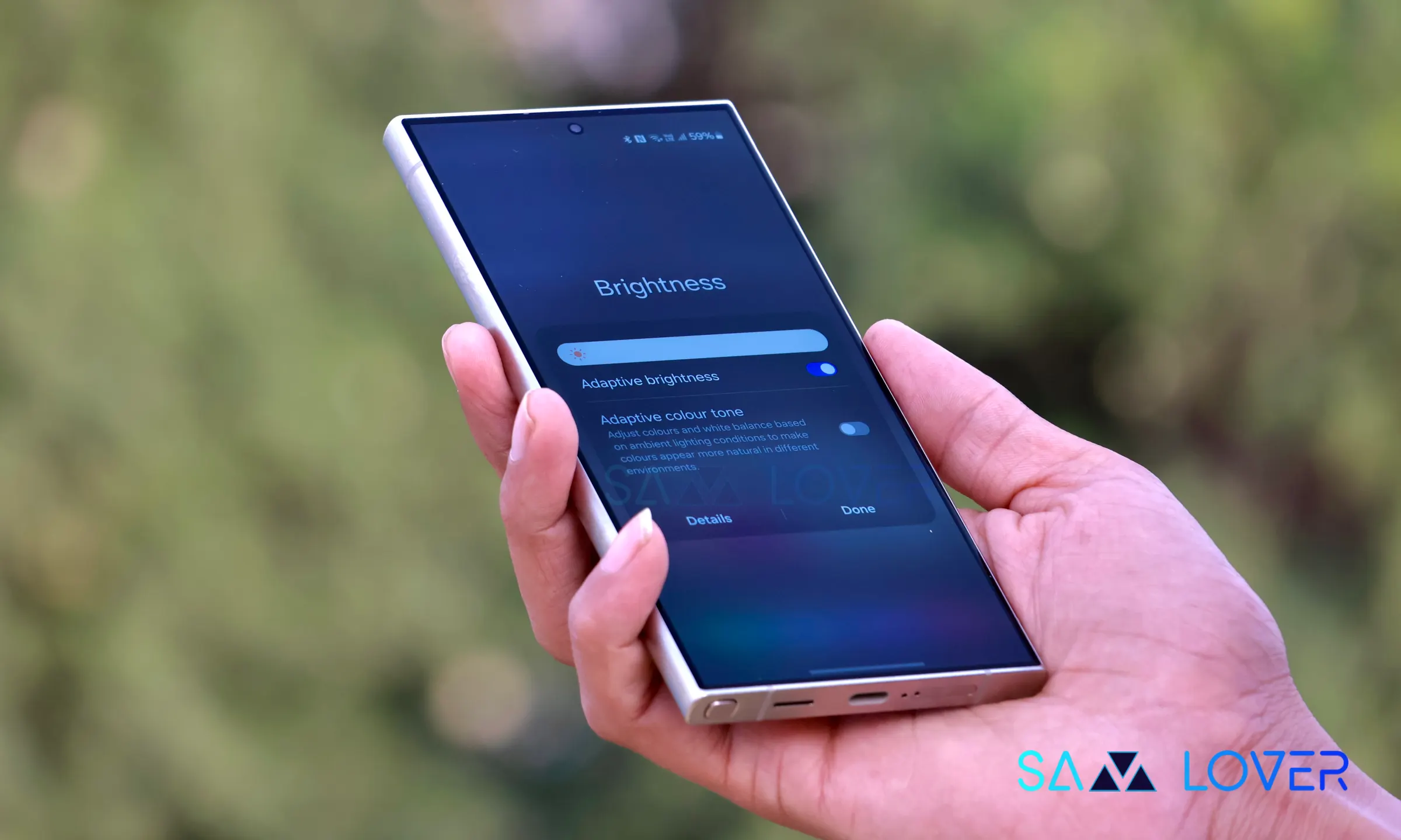 Samsung Galaxy S24 Ultra Brightness & Adaptive Color Tone