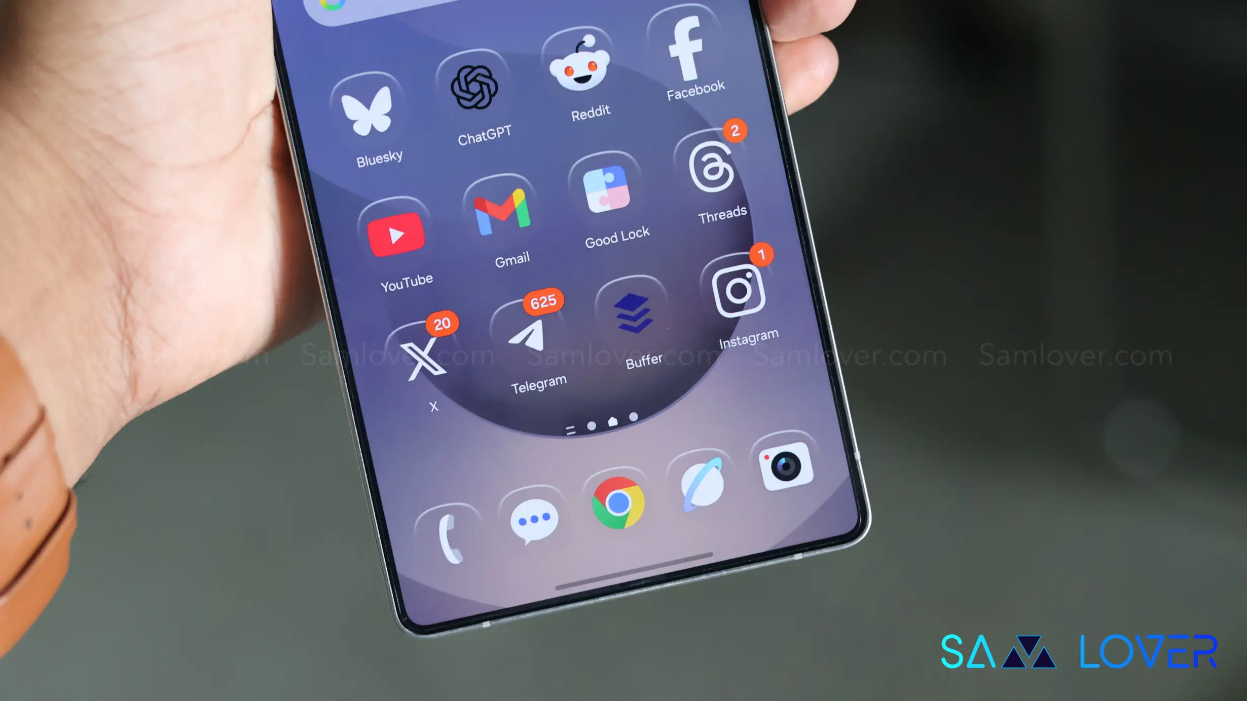 Samsung Galaxy S25 Ultra Theme Park App Icons Customization